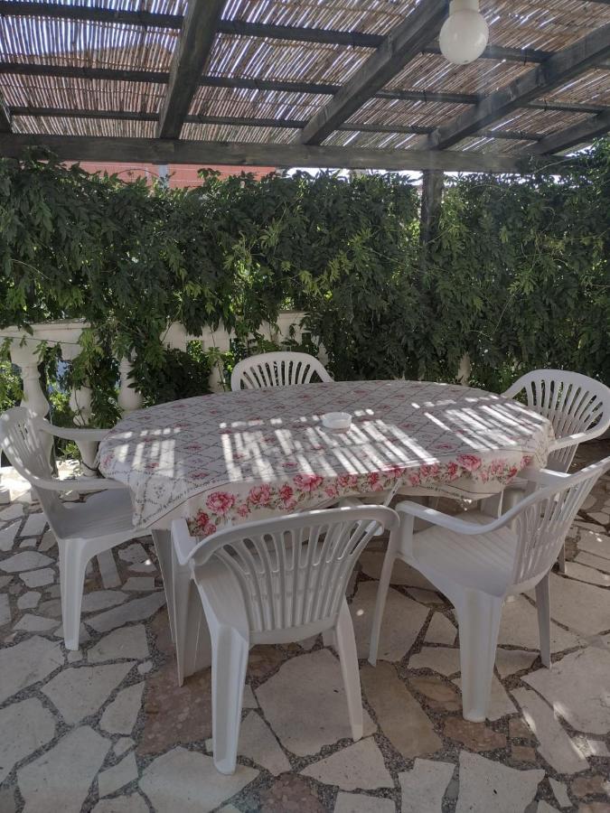 Apartmani Zmiric Primošten Exterior foto