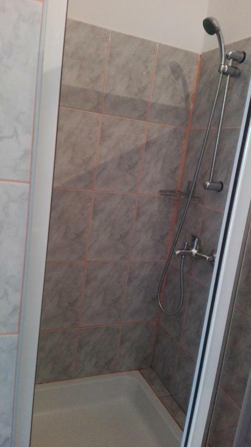 Apartmani Zmiric Primošten Exterior foto